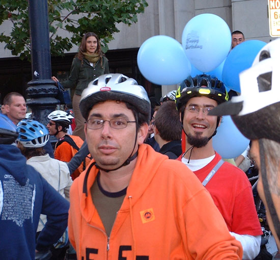 Balloons relieve neck strain.