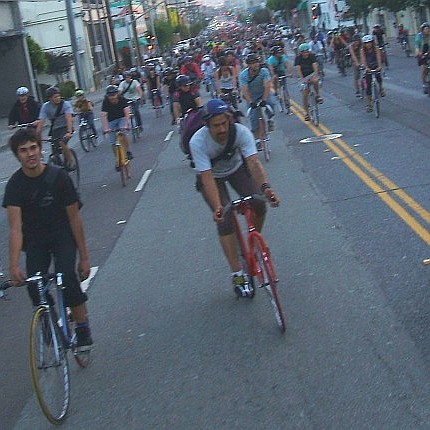 Critical Mass rides up Brannan St.